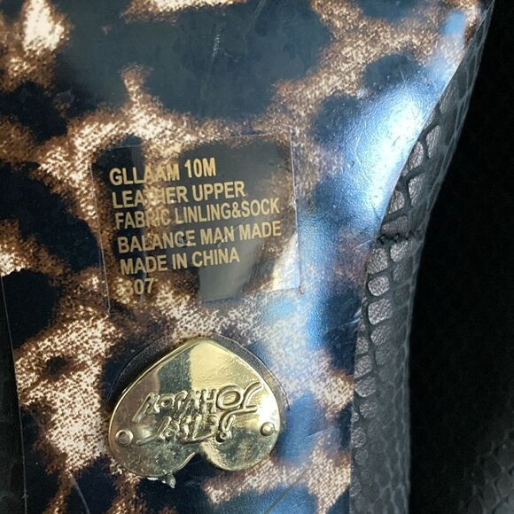 Betsey Johnson Crocodile Ankle Boots Sz 10 - Picture 9 of 9